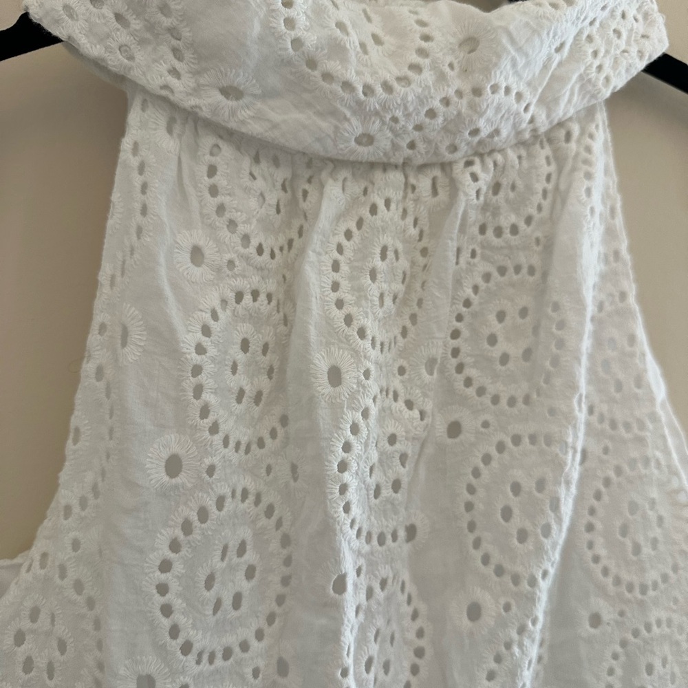 Sail to Sable White Eyelet Cowl Neck Top - Gold button back - Picture 4 of 5